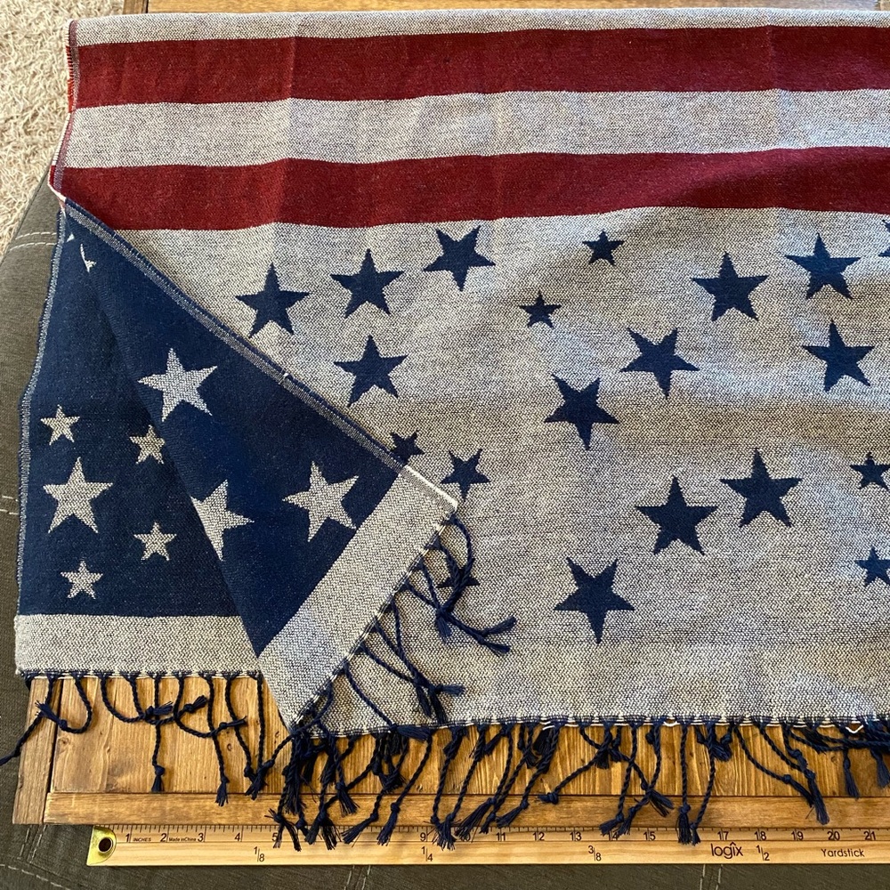 Forever 21 Flag scarf shawl wrap tassel ends One size 26X70 - Picture 2 of 5